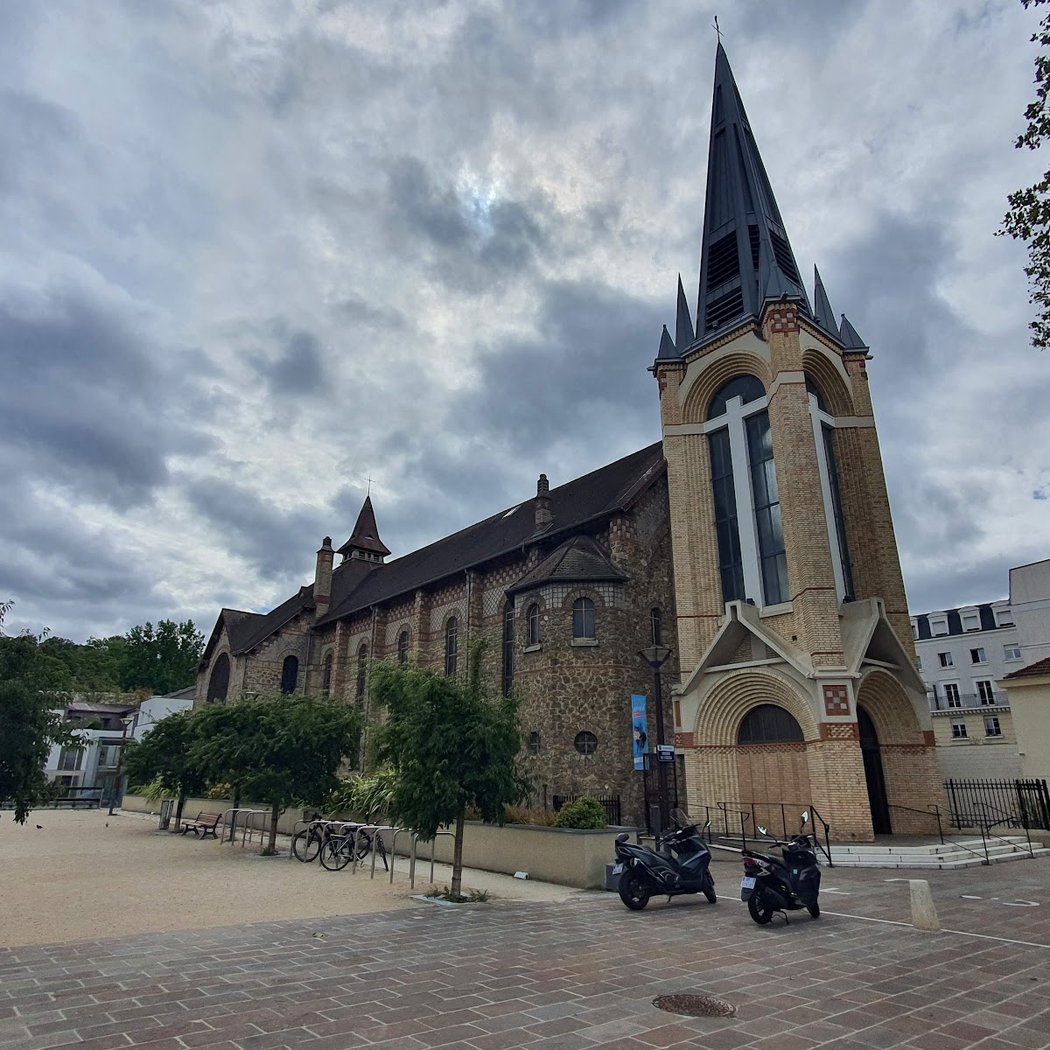 Paroisse Notre-Dame-de-Lourdes 3